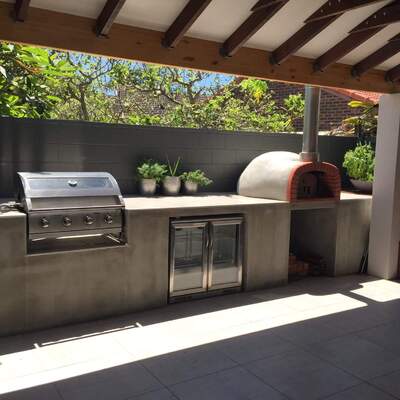 TuscanBench.jpg